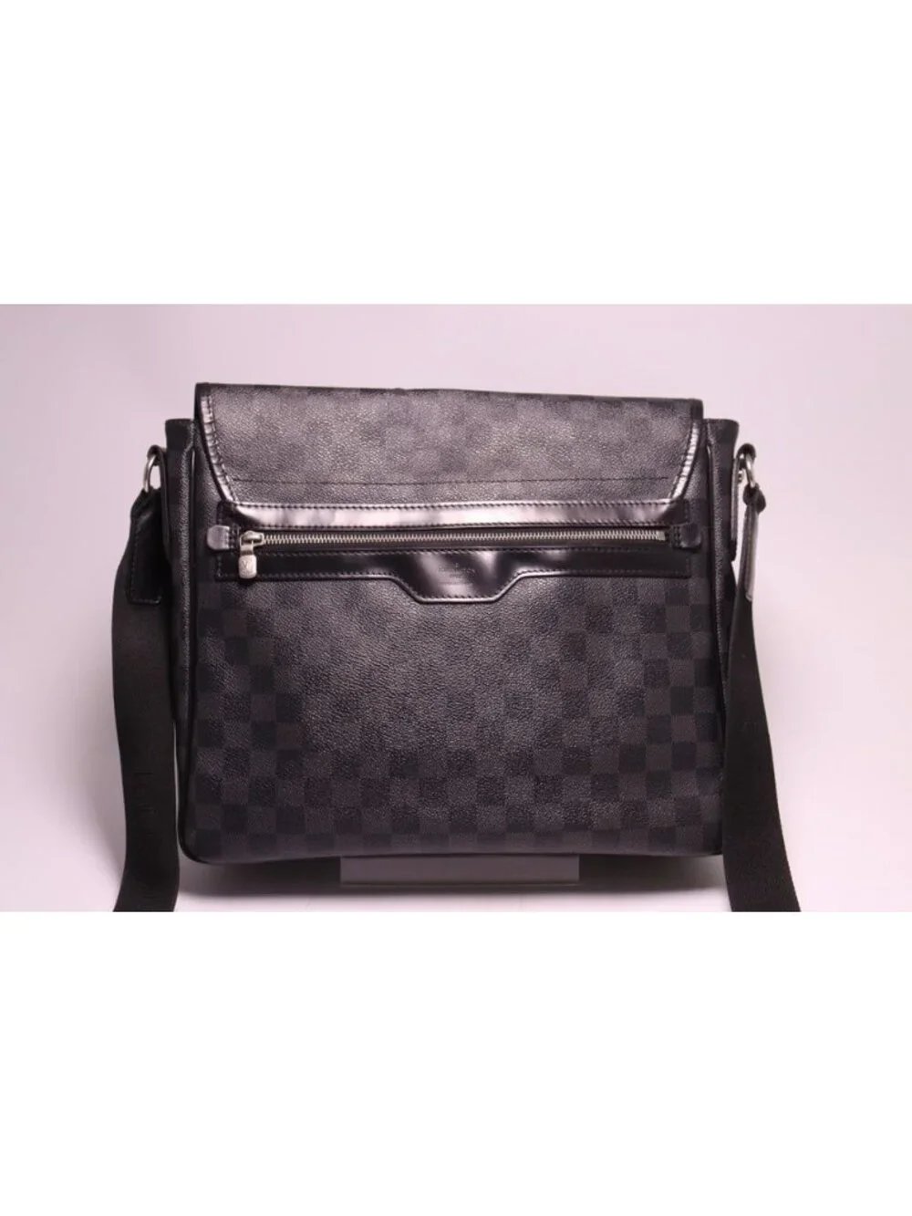 Louis Vuitton MM Damier Graphite Shoulder